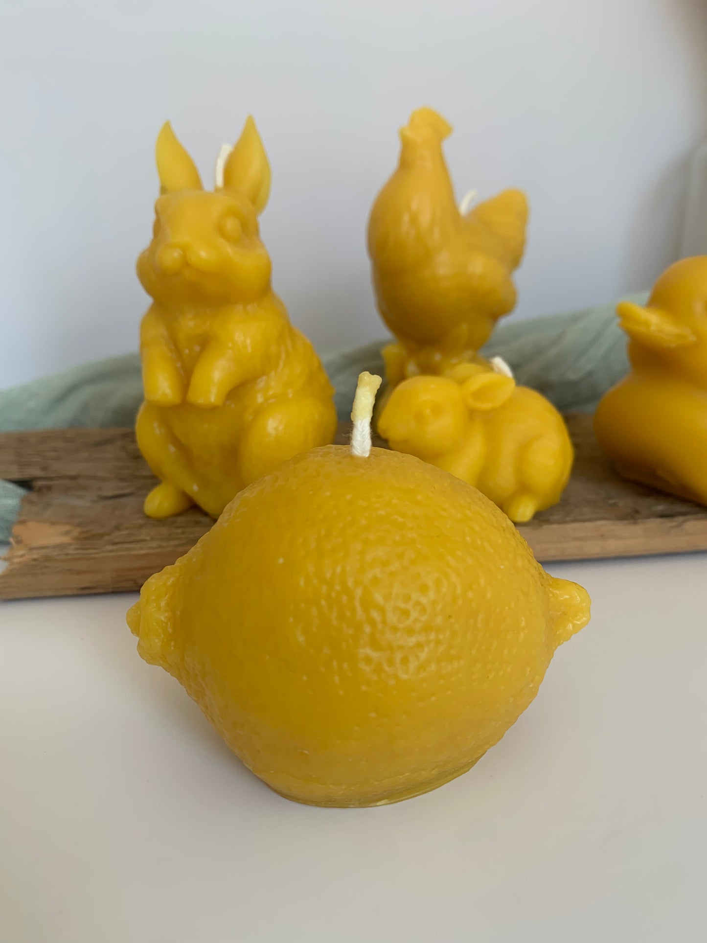 Mini Lemon Beeswax Candle