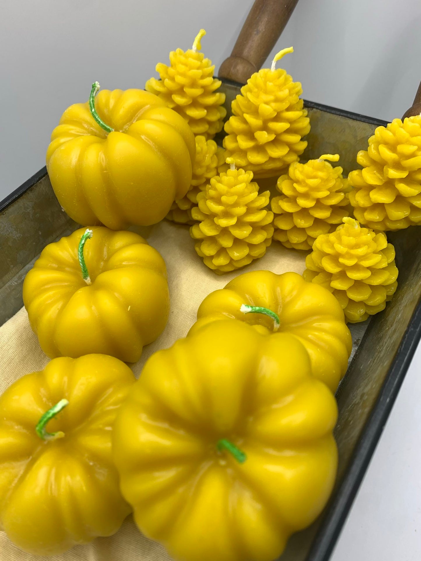 100% Beeswax Pumpkin Candle