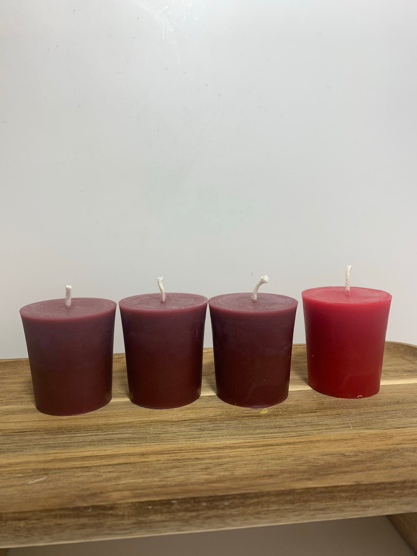 100% Beeswax Advent Votive Candles