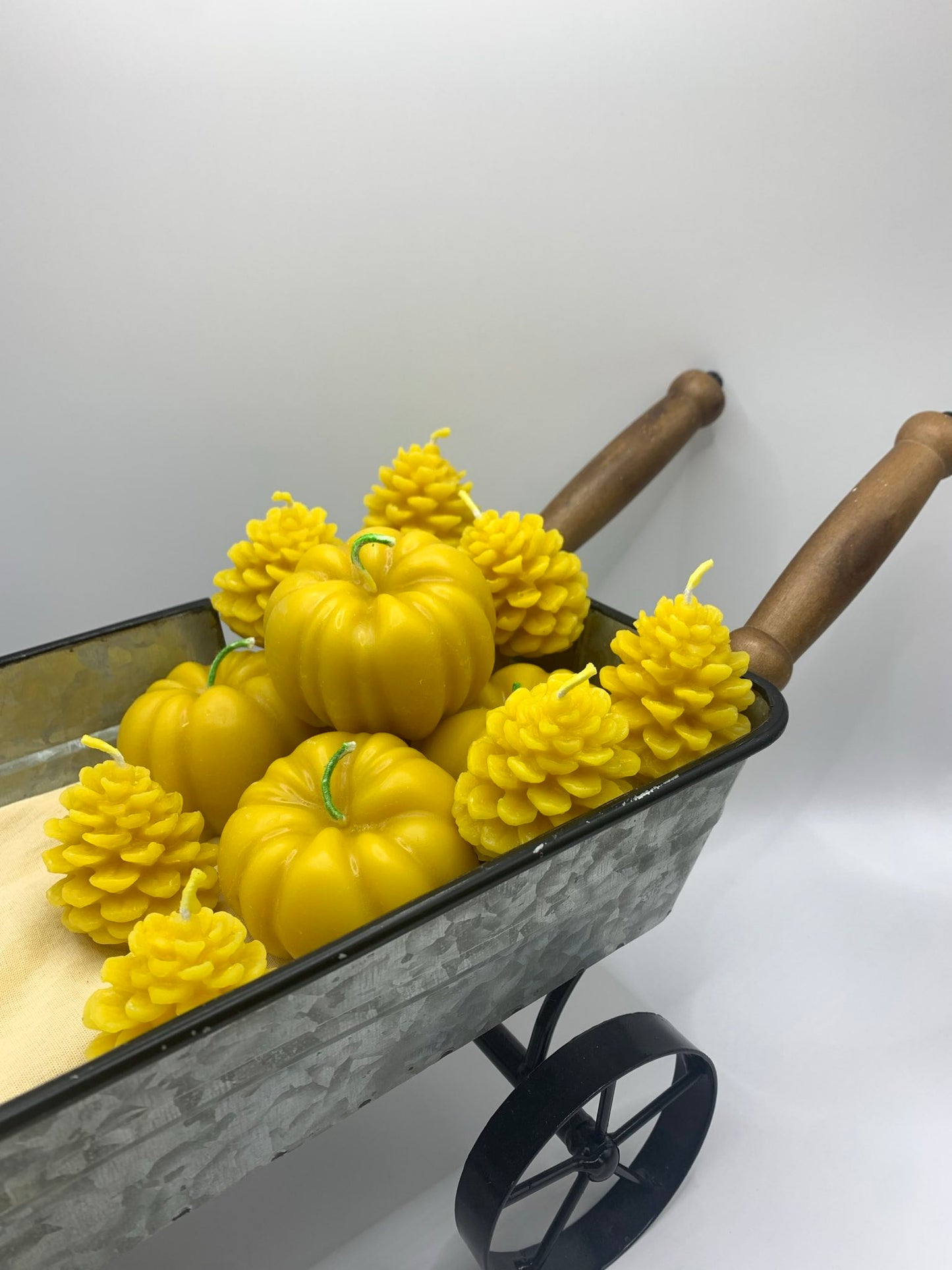 100% Beeswax Mini Pumpkin Candle