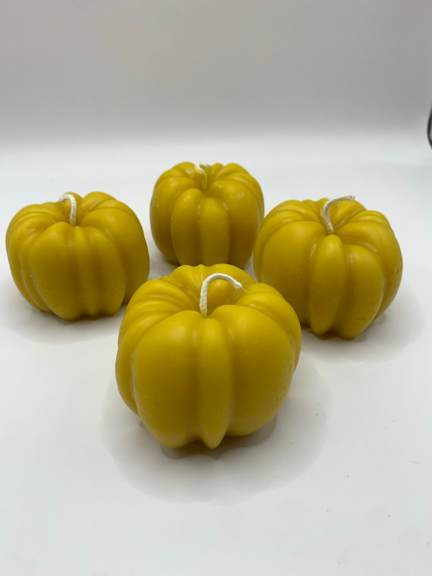 100% Beeswax Mini Pumpkin Candle