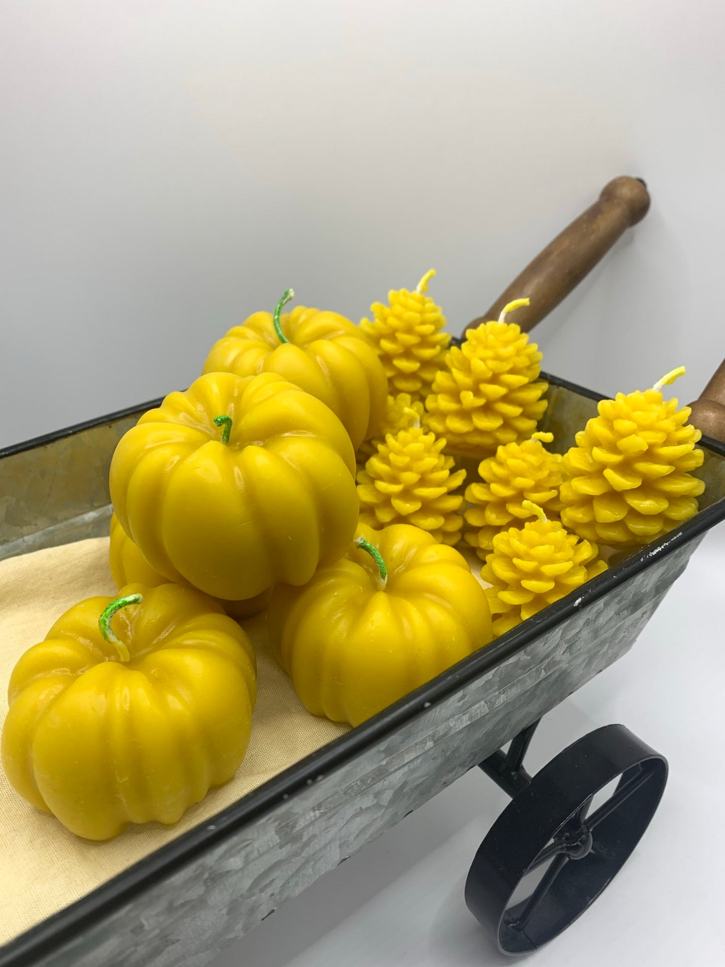 100% Beeswax Mini Pumpkin Candle